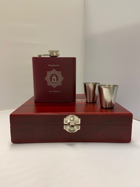 Heupfles Regiment van Heutsz