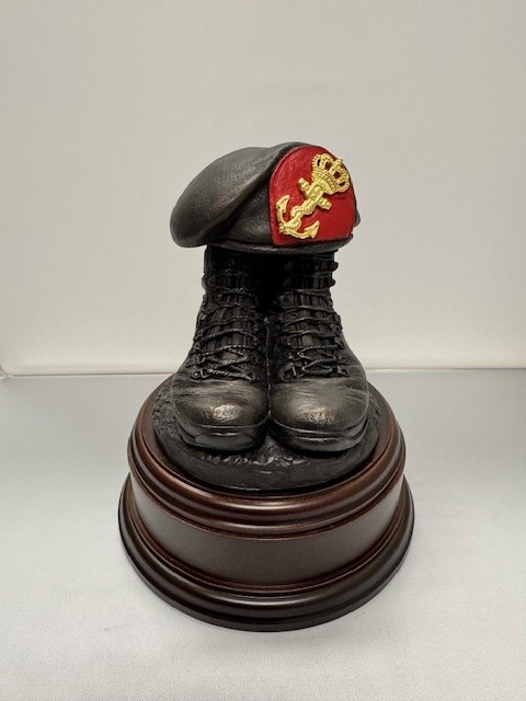 Boots and Beret Korps Mariniers Gouden Anker