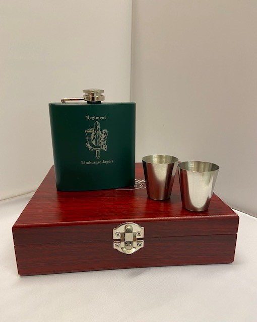 Heupfles Regiment Limburgse Jagers