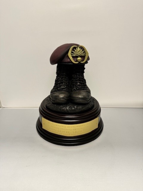 Boots and Beret 11 Infbat Grenadiers Gravure